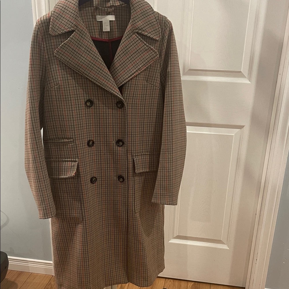 H&M Double-Breasted Checked Trench Coat in Brown and Red - Picture 3 of 12